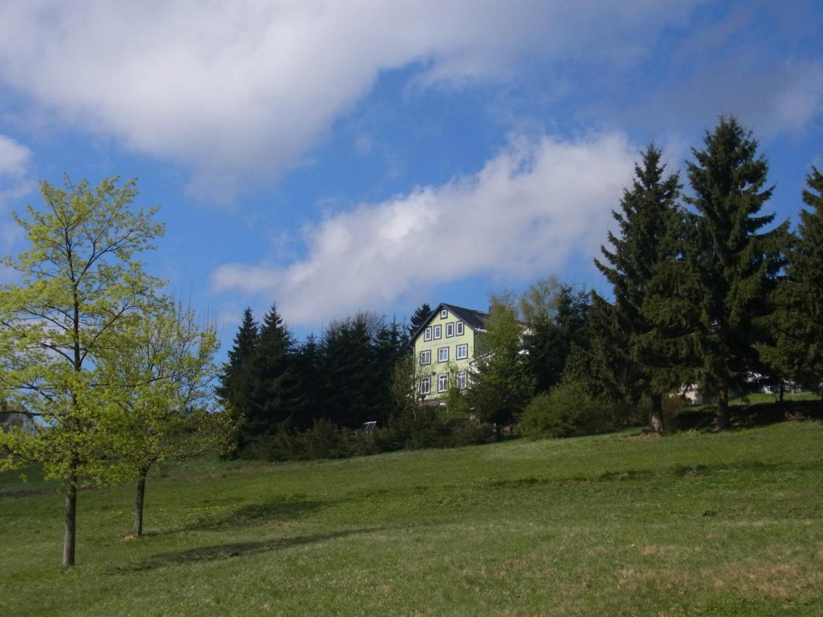 Hotel Schoene Aussicht マッサーベルク エクステリア 写真